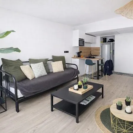 Apartment Le Palais De La Mer, T2, 4p, Plages Et Centre Antibes